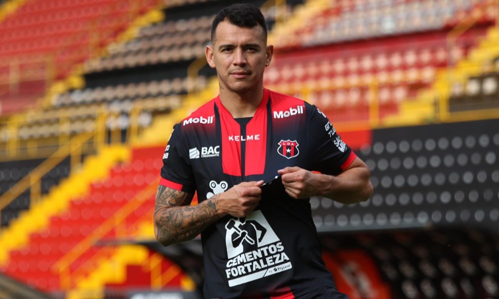 Daniel Arreola, nuevo defensor de Alajuelense, ha tenido un paso discreto por el fútbol mexicano.