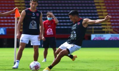 Esta mañana Alajuelense entrenó por última vez previo al partido ante el Cartaginés en la ida de las semifinales.