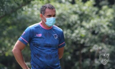 Luis Diego Arnaez fue despedido del Municipalm Grecia luego del empate ante elm Sporting FC.