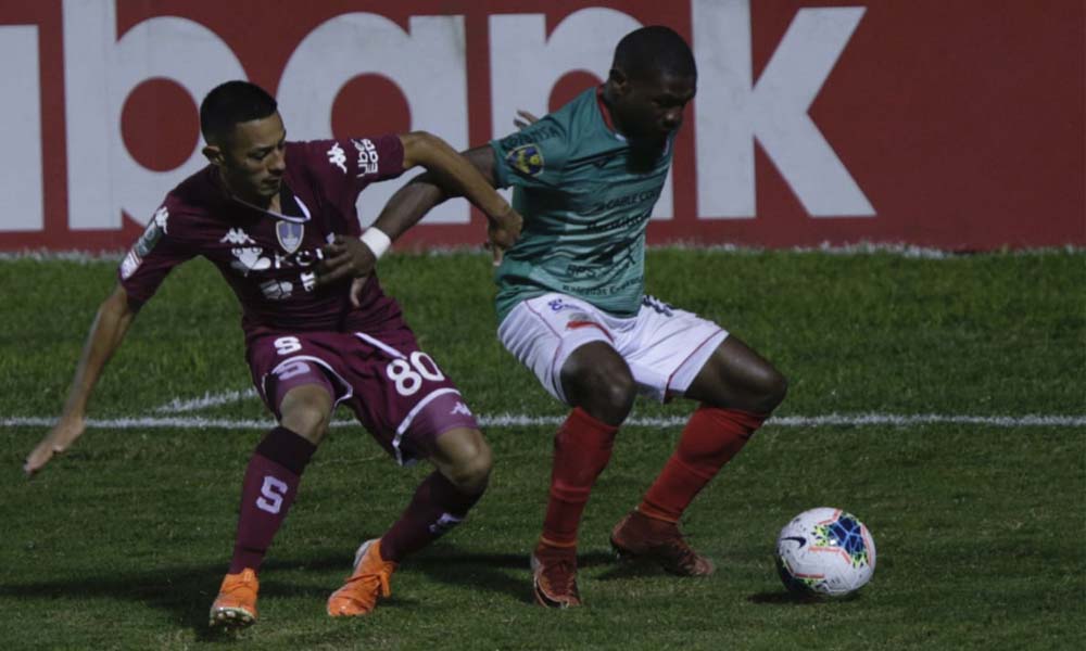 Según el técnico Walter Centeno, Speissa está cerrando el año en su mejor nivel. De allí la victoria ante el Marathón.