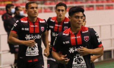 Alajuelense, incluso con algunos jóvenes, apunta a ser favorito para reavalidar el título de la primera división.