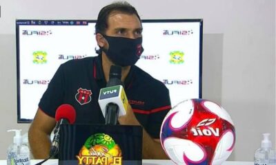 Andrés Carevic, técnico de Alajuelense, volvió a destacar la polifuncionalidad de Johan Venegas.