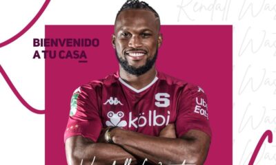 Así le dio Saprissa la bienvenida a Kendall Waston.