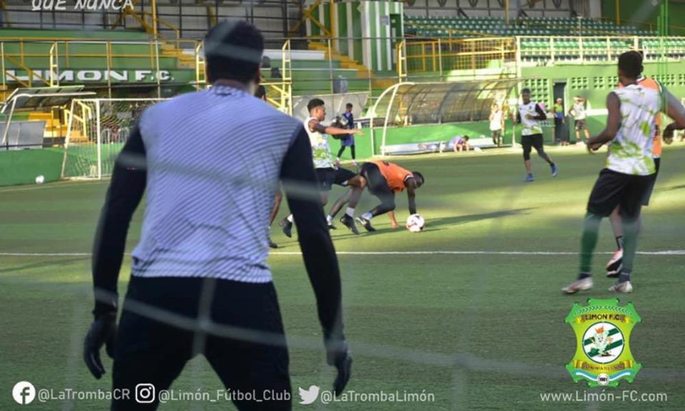 Limón FC completó su preparación para el juego de este sábado por la tarde, ante Alajuelense.