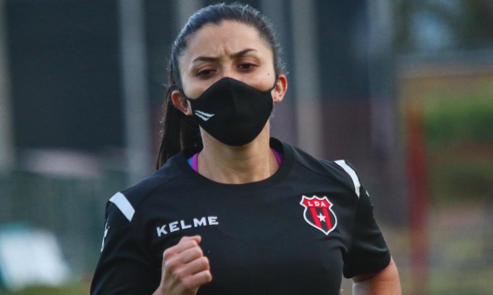 El equipo femenino de Alajuelense volvió a la actividad con pruebas físicas. Es el caso d Lixy Rodríguez.