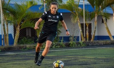 Valeria del Campo, defensora del Deportivo Saprissa, en su primer día de vuelta en cancha.