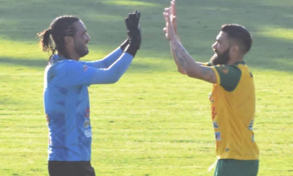 Adrián De Lemos y Aarón Navarro van por el título en el fútbol de Guatemala.