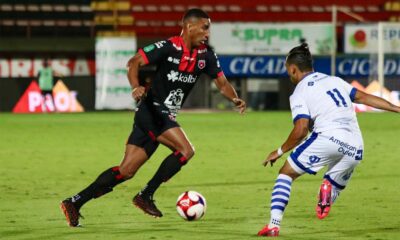 Marcel Hernández fue figura, d extremo a extremo, en Alajuelense, en la victoria sobre Grecia.