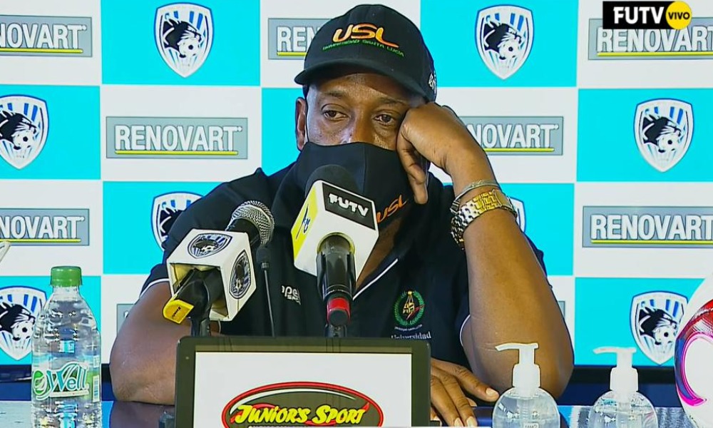 Hernán Medford abusó del lenguaje en su conferencia de prensa posterior a la victoria del Cartaginés ante Grecia.