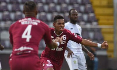 Orlando Sinclair abrió la cuenta para Saprissa en el juego ante Limón.