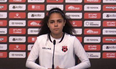 Alexandra Pinell, joven mediocampista que llegó a Alajuelense esta temporada.