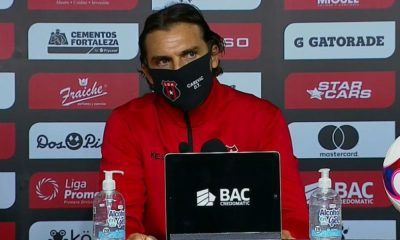 Andrés Carevic, técnico de Alajuelense, dejó claro que en su equipo no hay espacio para relajarse.