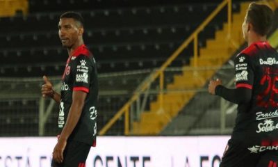 Marcel Hernández espera obtener permiso para viajar a Estados Unidos con Alajuelense.