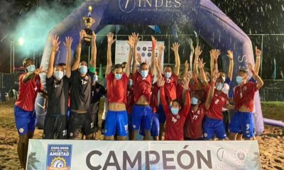 La Sele de Fútbol Playa ganó recientemente un torneo en El Salvador. Foto: cortesía, FEDEFUTBOL.