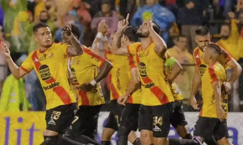 Herediano Mete Otra Marcha Y Poncha Al Cartaginés Deportescr Deportes Costa Rica