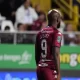 Javon East fue objeto de manifestaciones racistas en el Clásico Nacional entre Alajuelense y Saprissa. Foto: Keydel Romero.