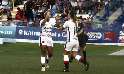 Sheika Scott se vistió de figura con tres goles esta tarde en la victoria de Alajuelense. Foto: LDA.