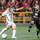 Sporting venció 2 – 0 a Alajuelense y recortó más la diferencia con los equipos de arriba. Foto: SFC.