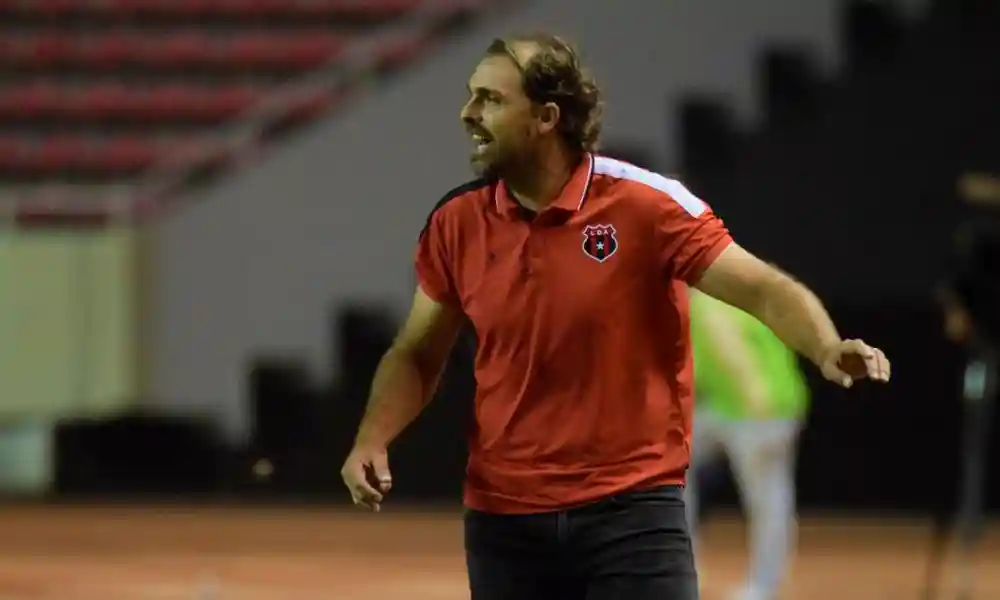 Andrés Carevic, técnico de Liga Deportiva Alajuelense. Foto: Keydel Romero.