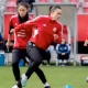 La Sele Femenina, con Melissa Herrera en cuenta, reconoció este miércoles la cancha del Wladyslaw Krol Municipal Stadium. Foto: FCRF.