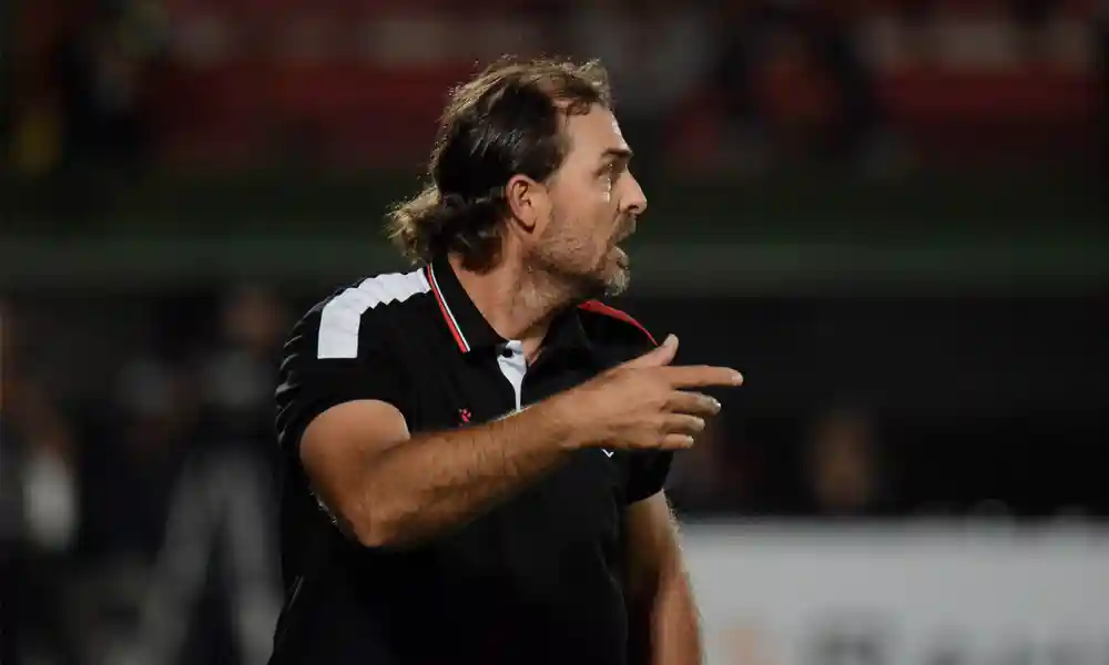 Andrés Carevic, técnico de Alajuelense, no habla mucho de los temas tácticos en su equipo. Foto: Keydel Romero.