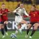 María Paula Salas casi no llegó al área rival ante el poco juego ofensivo de La Sele Femenina. Foto: Fifa.