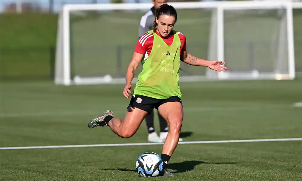 Melissa Herrera es una de las jugadoras de mayor experiencia en la Selección Femenina de Fútbol. Foto: FCRF.