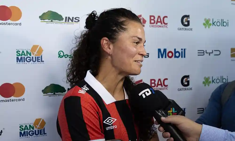 Noelia Bermúdez, guardameta de Liga Deportiva Alajuelense. Foto: LDA.