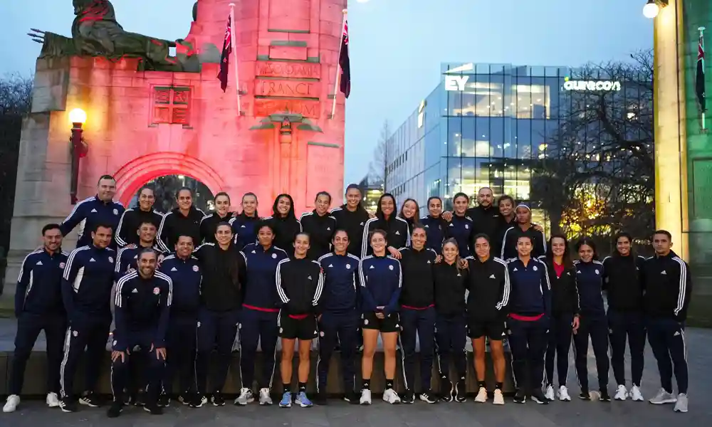 Las integrantes de La Sele Femenina tuvieron una caminata por la ciudad de Christchurch, en Nueva Zelanda. Foto: FCRF.