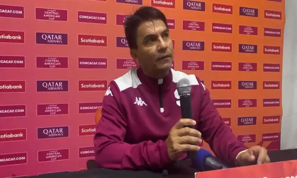 Vladimir Quesada en conferencia de Copa Centroamericana.