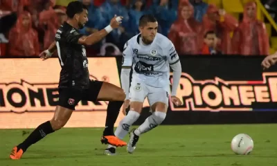 Sporting le plantó cara a Alajuelense para dejarlo tendido en el Morera Soto. Foto: Keydel Romero.