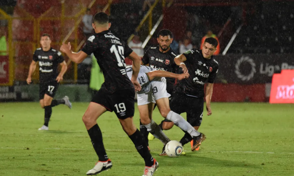 Alajuelense vs Sporting. Foto: Keydel Romero.