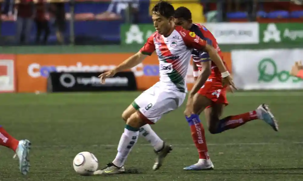 Erick Torres volvió a ser decisivo para Guanacasteca. Marcó el único gol ante San Carlos. Foto: ADG.