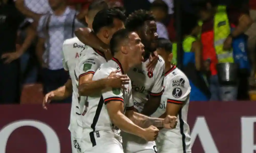 Alajuelense montó una fiesta cuando enfrentó al Estelí. La serie está muy encaminada. Foto: LDA.