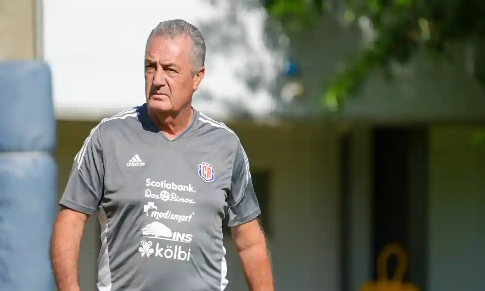 Gustavo Alfaro, técnico de la Selección Nacional de Fútbol. Foto: FCRF.