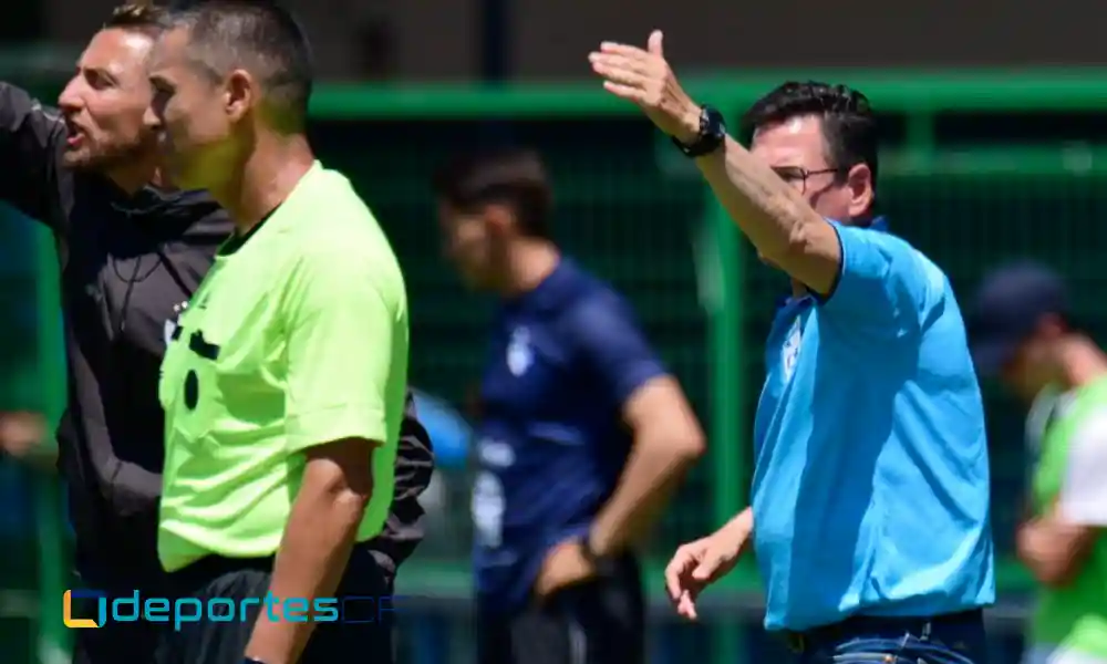 Mario García, técnico del Club Sport Cartaginés. Foto: Keydel Romero.