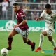 Mariano Torres no lució como en otros juegos con Saprissa esta noche en el Clásico Nacional. Foto: Keydel Romero.