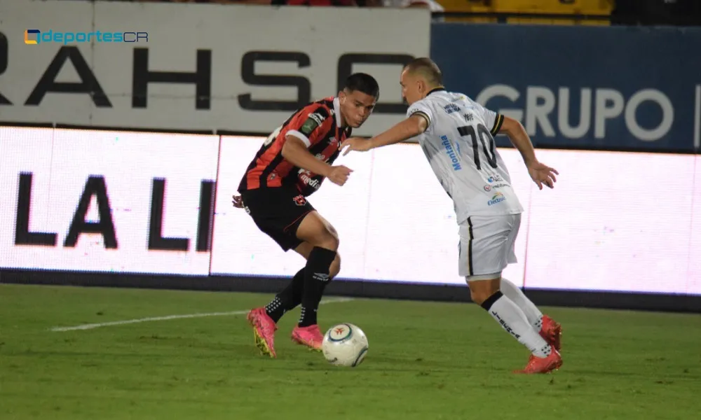 Liberia vs Alajuelense generó problemas fuera de la cancha