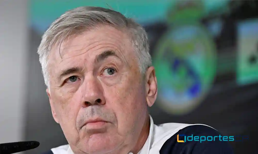 Carlo Ancelotti, entrenador del Real Madrid, durante una conferencia de prensa el 24 de febrero pasado. Foto: Javier Soriano / AFP.