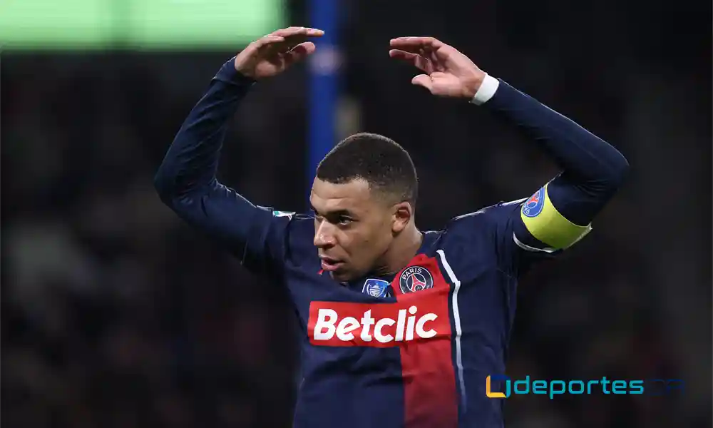 Kylian Mbappé pretende jugar la Eurocopa y los Juegos Olímpicos. Pero, el calendario es complicado. Foto: Franck Fife / AFP.