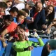 Keylor Navas cerró su etapa en la Selección Nacional de Fútbol. Estos aficionados vieron en vivo su último juego oficial con el conjunto patrio, ante Honduras. Foto: AFP.