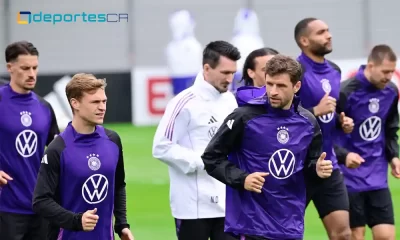 Integrantes de la Selección de Fútbol de Alemania, durante un entrenamiento de cara a la Eurocopa. Foto: Tobías Schwarz / AFP.