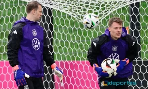 Manuel Neuer, arquero de la Selección de Alemania, llega a la Eurocopa como una de las figuras claves en la recuperación del equipo. Foto: Tobías Schwarz / AFP.