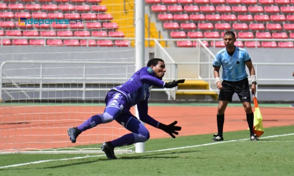 Disciplinario le dijo que no a Saprissa y Esteban Alvarado