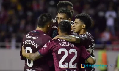 Saprissa por fin pudo celebrar tras cuatro partidos oficiales en la nueva temporada. Lo hizo ante Guanacasteca, al imponerse 3 – 1. Foto: Keydel Romero.