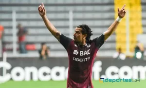 Ariel Rodríguez marcó el solitario gol del triunfo para el Saprissa. Foto: Concacaf.