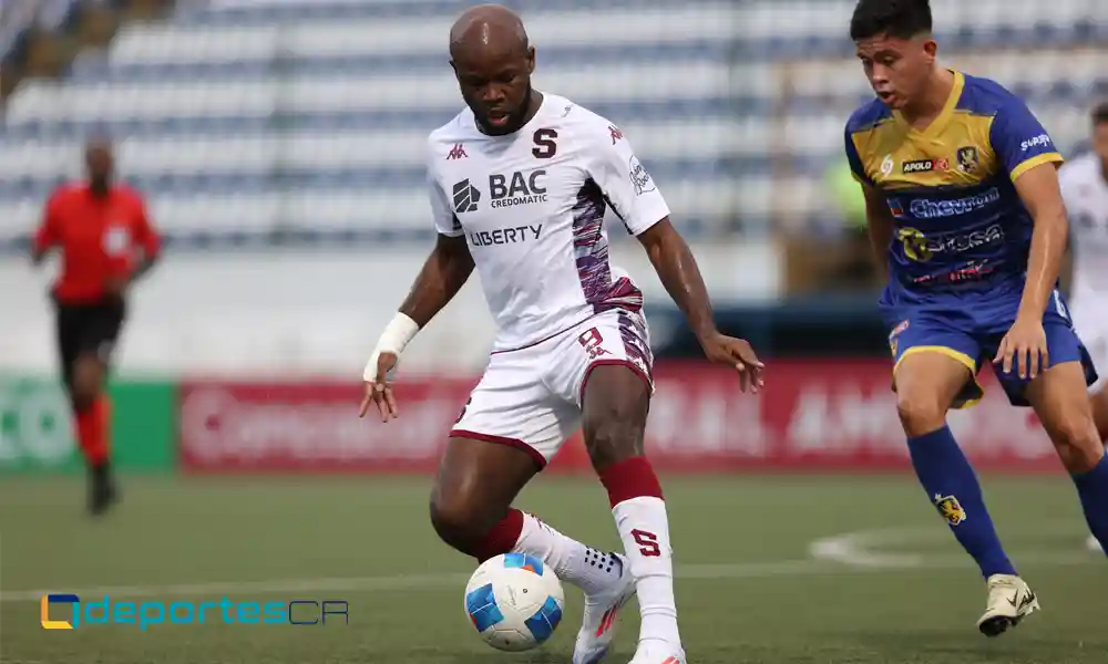 Javon East sigue aliado con el gol en el Saprissa. Esta tarde marcó el primer tanto ante el Managua. Foto: Concacaf.