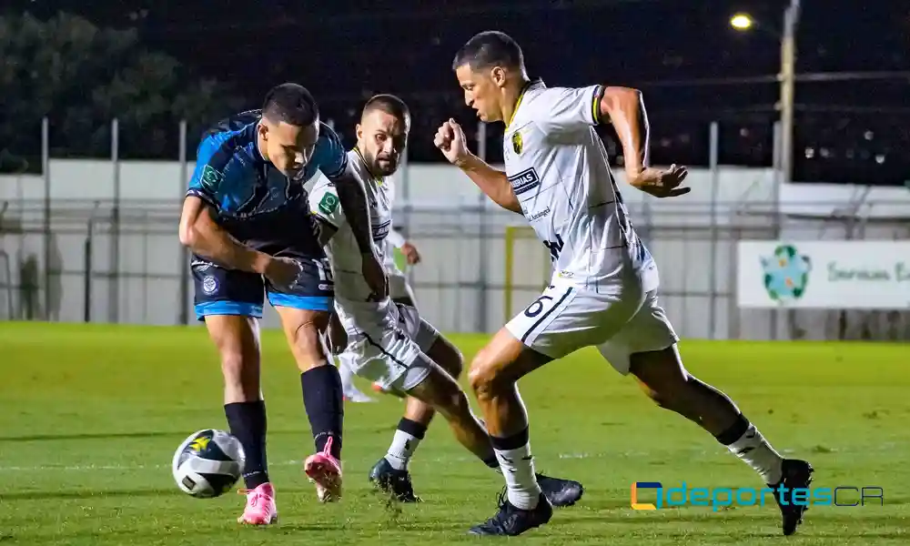 Santa Ana sumó esta noche su segunda victoria. Esta vez, ante Liberia. Foto: ML.