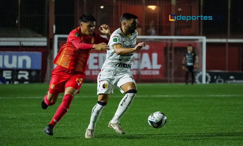 Herediano volvió una y otra vez ante Liberia