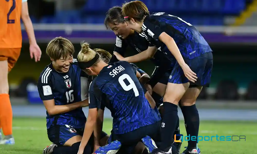 Japón superó en semifinales a Países Bajos, para llegar a su tercera final consecutiva. Esta vez, ante Corea del Norte. Foto: Nelson Ríos / AFP.